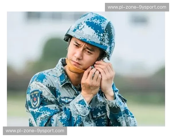 颜值与力量的终极对决：当“小鲜肉”遇上“肌肉猛男”